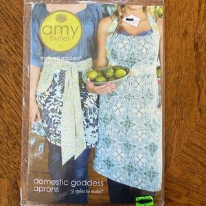 Amy Butler “Domestic Goddess Aprons” Pattern Midwest Modern Sealed 2008